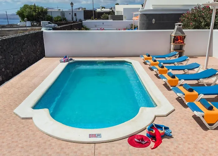 Vesubio By Puerto del Carmen